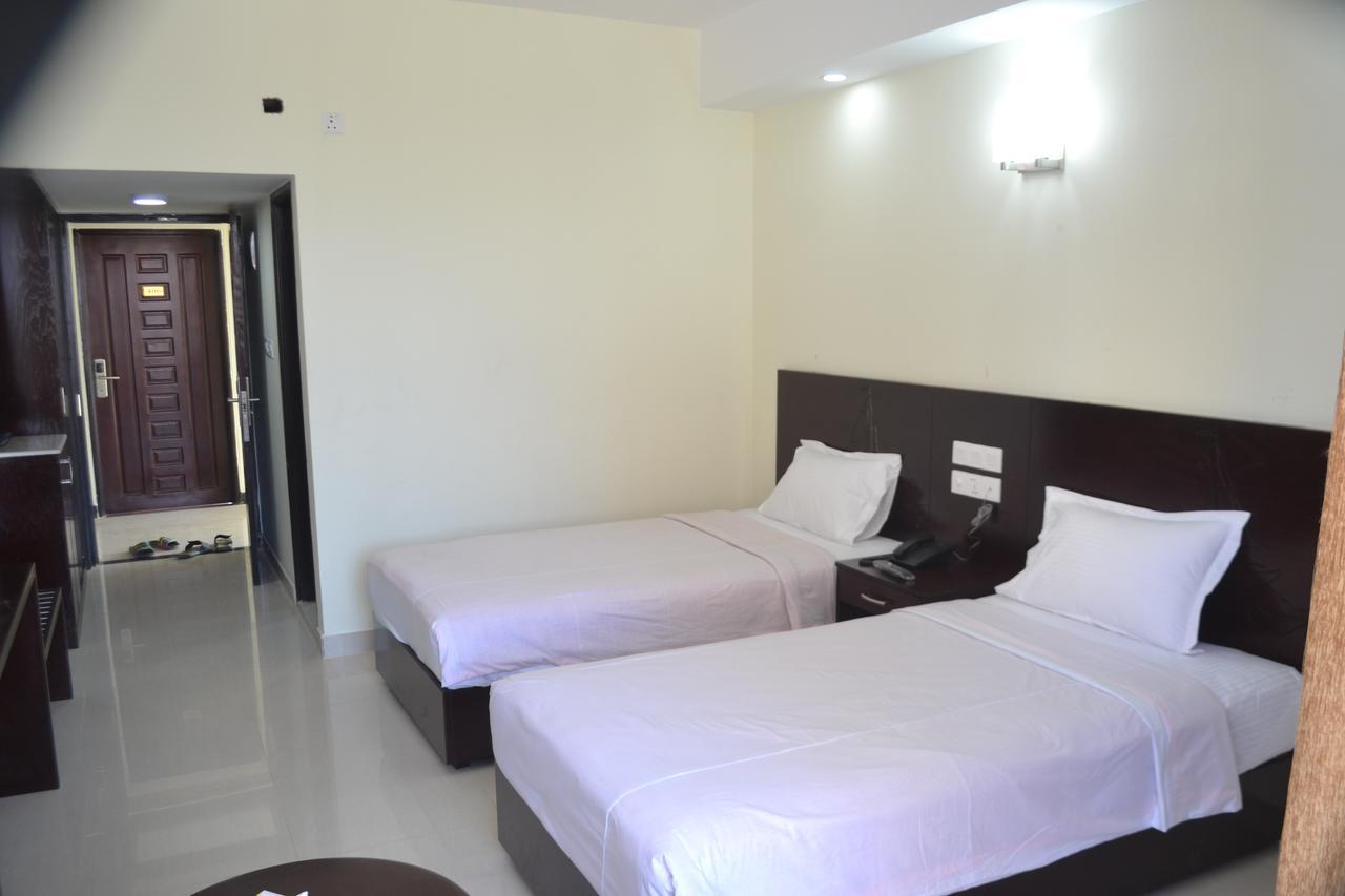 Hotel Sea Uttara Cox's Bazar Kültér fotó