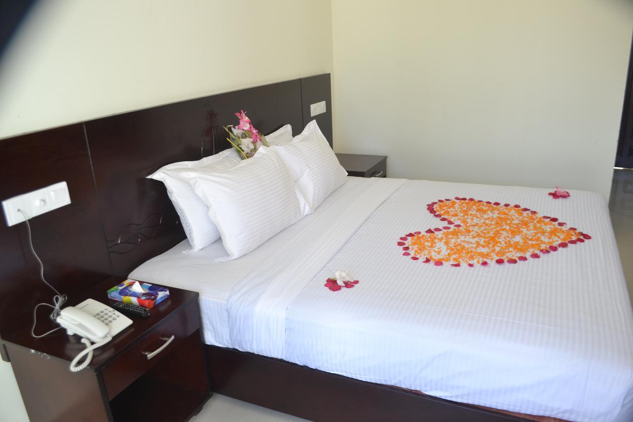 Hotel Sea Uttara Cox's Bazar Kültér fotó